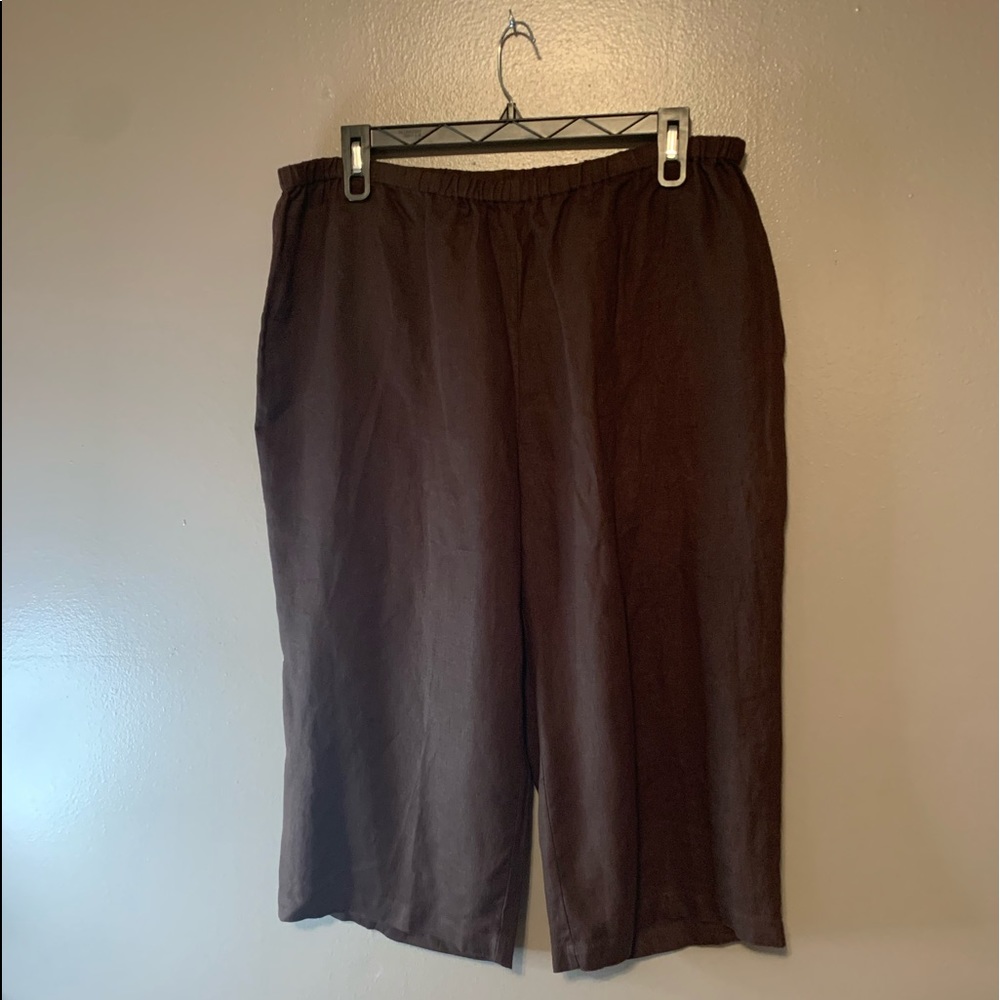 JM collection brown crop pants